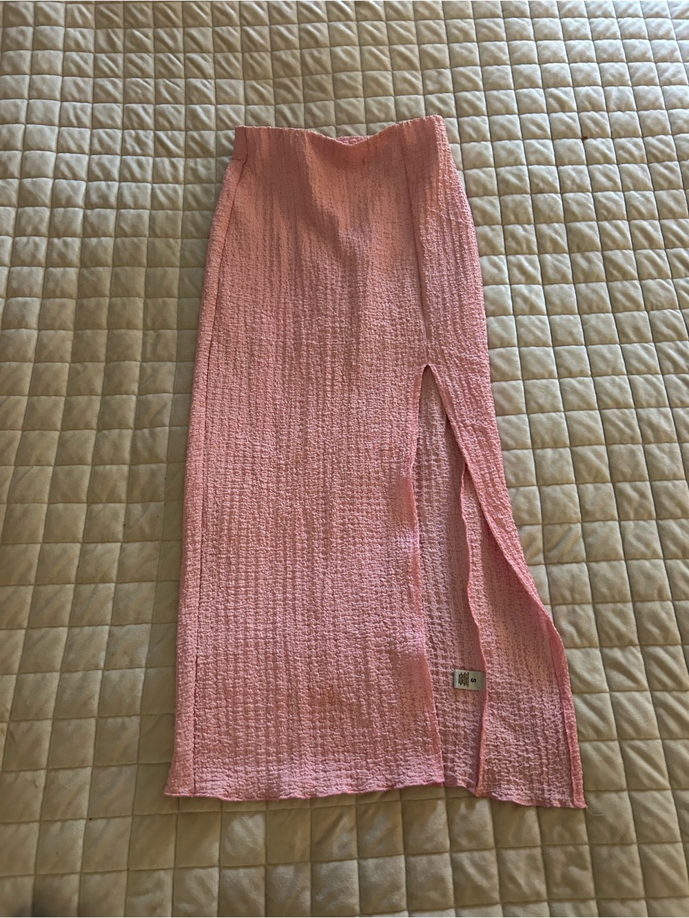 Madden Girl Pink Textured Midi Skirt with Side Slit